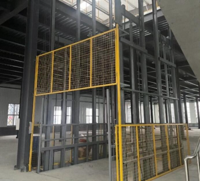 温宿请详细介绍一下货梯安装在室外的维护方法